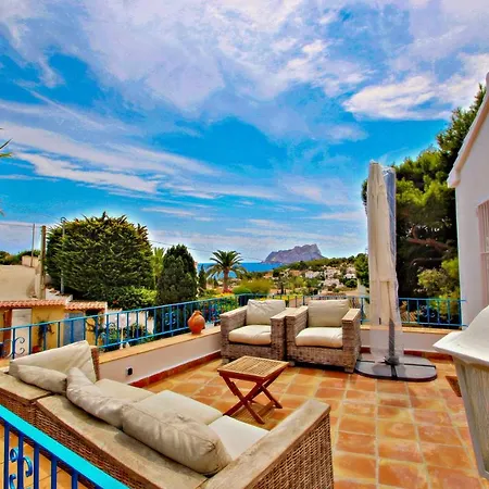 Villa Terribles - Sea View With Private Pool In